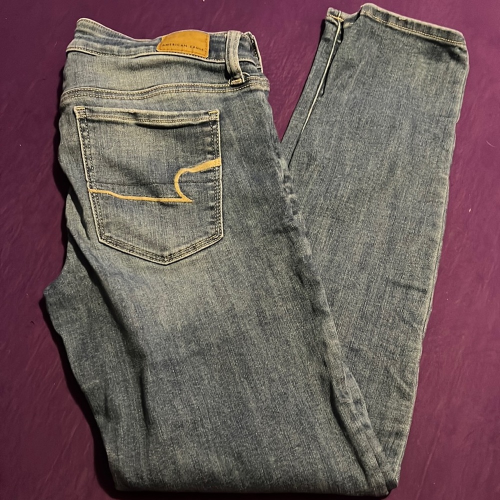 American Eagle Jeans light wash